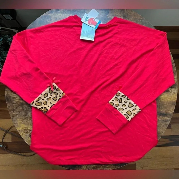 Rockin’ Around ladies holidays top. “Santa I can explain” Size: XL. - Picture 10 of 11